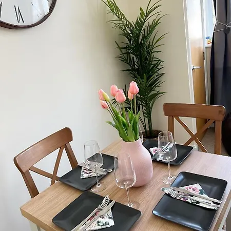 Cosy Town Centre Apartment Close To Beach Борнмут Экстерьер фото
